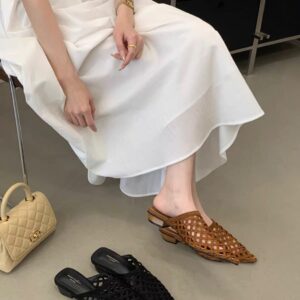 Mesh sandal